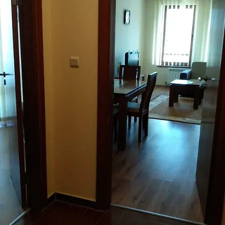 Апартаменты D50 Cedar 4