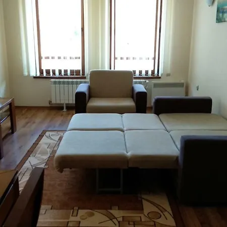 D50 Cedar 4 بانسكو